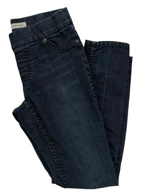 Chico’s Platinum Denim Pull On Jeans Dark Wash Size 0 (size 4 Regular) Stretch